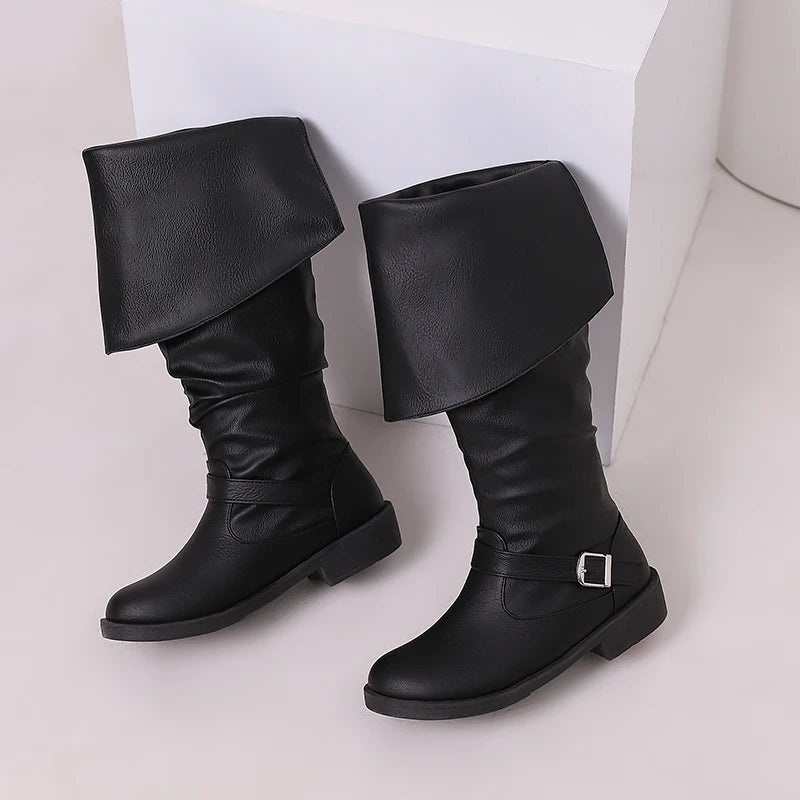 Bottes de pirate noires avec boucle