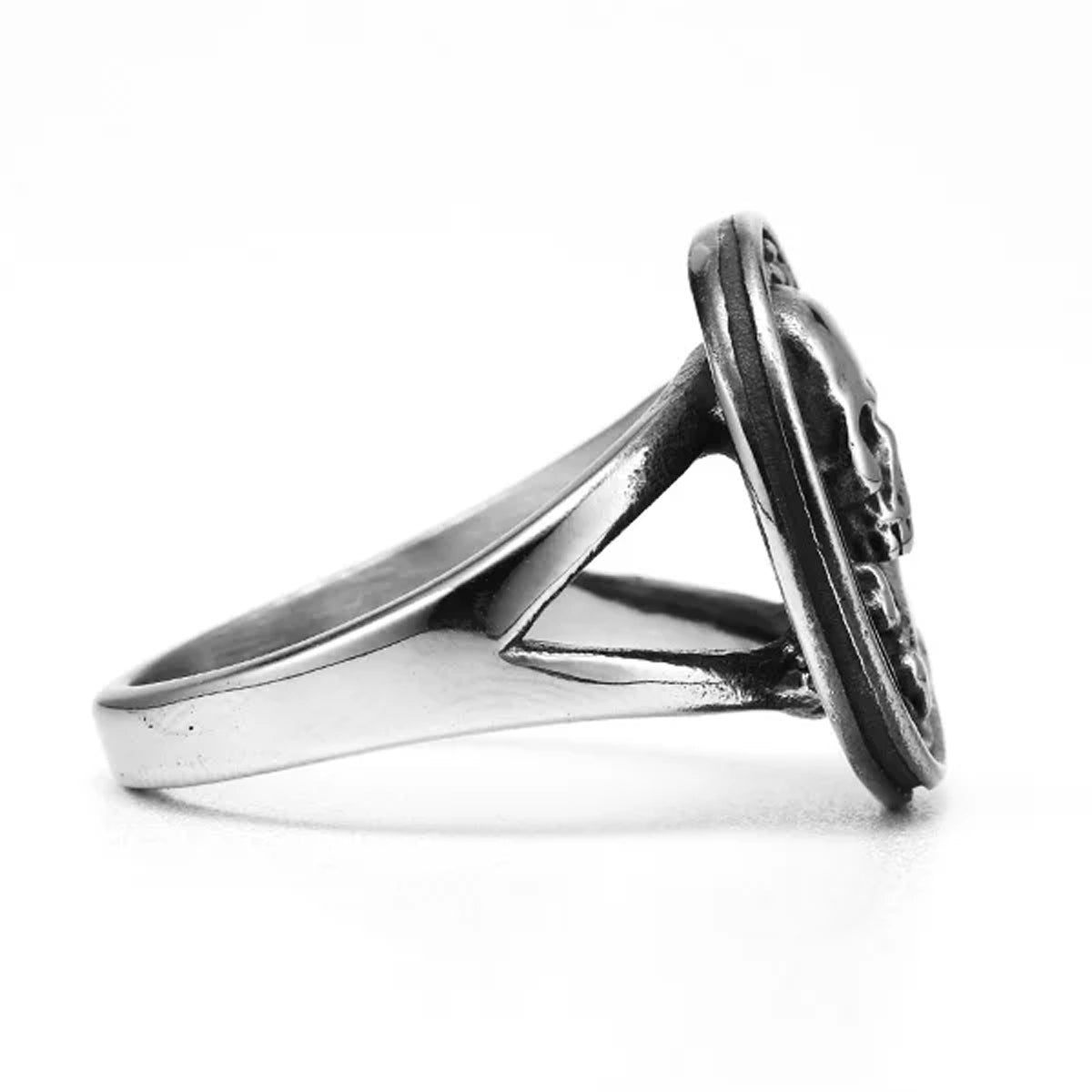Bague Pirate Emblème en Acier Inoxydable de côté