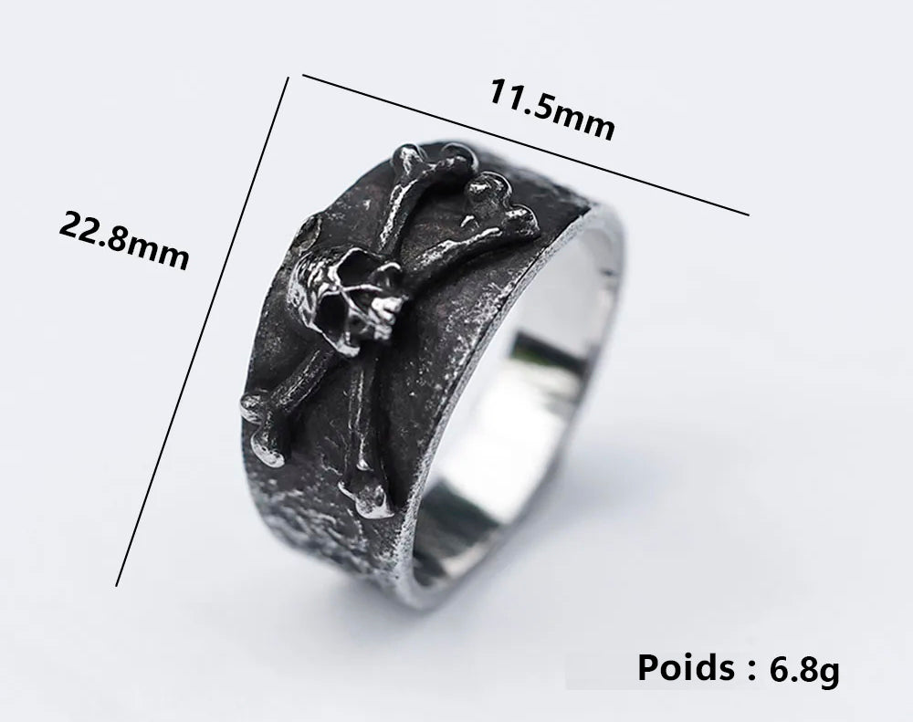 Bague Pirate vieillie crâne et os croisés dimensions - Trésors de Pirate