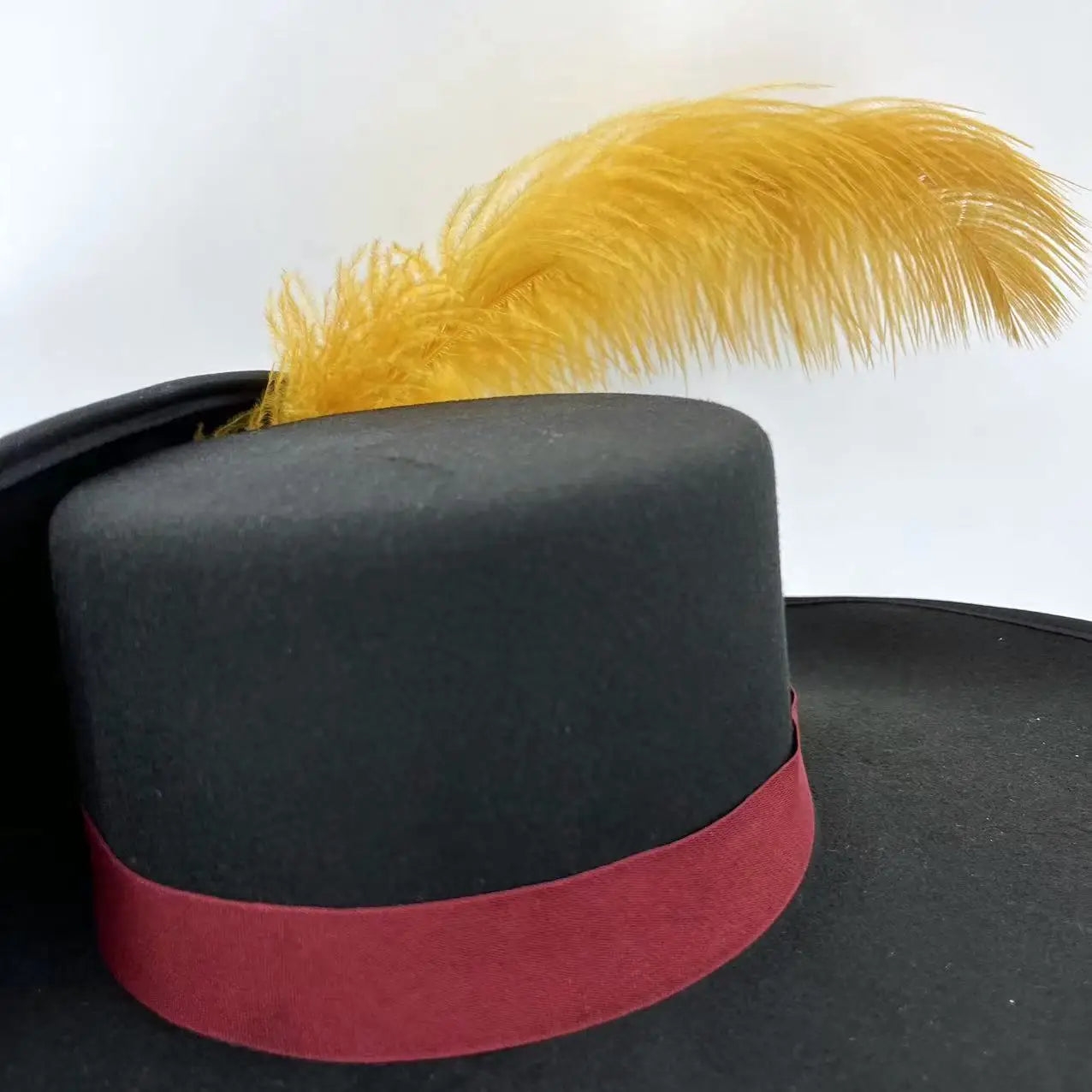 Spanish Musketeer Style Hat Cosplay Woolen Cap Black Spanish Imperial Infantry Men Medieval 56cm to 58cm Head Size For XMAS Gift Trésors de Pirate